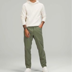 Lululemon Men’s ABC Classic pant - in color tank green - size 33